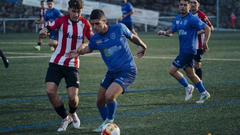 Adrin Presas conduce un baln en la medular del Barbads