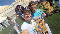 Selfi de Iago y Anselmo tras hacerse con el t�tulo nacional cadete. 