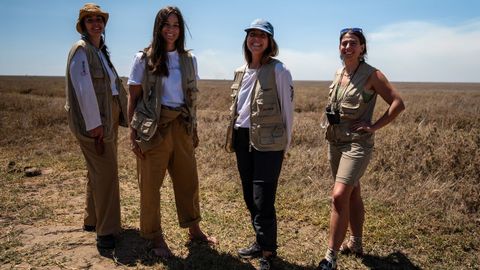 Las espa�olas que participaron en el foro de liderazgo alternativo en Tanzania: de izquierda a derecha, Elena Ceballos, Mercedes Mart�n, Ana G�mez y la gallega Beatriz Casares.