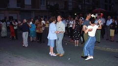 Foto de archivo de un baile en O Barco a principios de los a�os 2000.