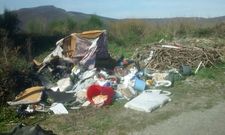 El vertedero incontrolado de Zobra ser� el primero que eliminar�n los servicios municipales de Lal�n.