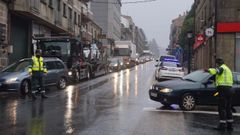 Largas retenciones en A Gudi�a por el corte de los t�neles de O Folgoso