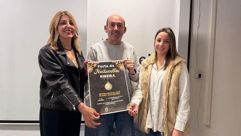 Los ediles Ana Barreiro, Fernando Abraldes y Carmen P�rez, en la presentaci�n