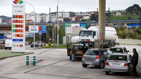 gasolina.Imagen de archivo de una gasolinera en A Corua