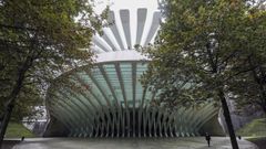 Vista este martes del Palacio de Exposiciones y Congresos Ciudad de Oviedo, obra del arquitecto Santiago Calatrava