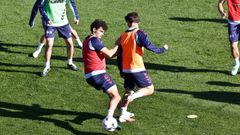Stefan Bacjcetic, que a�n no ha podido debutar, est� entrenando con el grupo en el Celta Fortuna.
