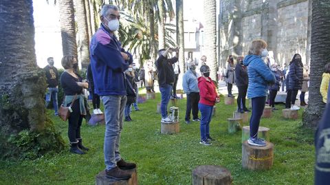MANIFESTACI�N DE LA HOSTELER�A Y EL COMERCIO EN CALDAS DE REIS PARA PROTESTAR POR LAS RESTRICCIONES IMPUESTAS PARA FRENAR LA PANDEMIA COVID-19
