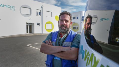 Alberto Fernndez, trabaja en el transporte en Amicos