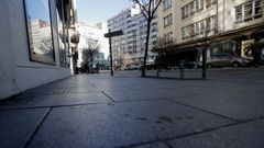 Restos de sangre del joven al que apu�alaron en la zona de Juan Fl�rez.