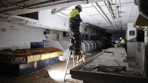 Estado actual del antiguo mercado de Santa Luc�a, en A Falperra
