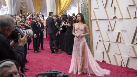 La actriz de �Pam y Tommy� luci� un Versace Couture