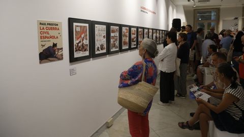 Acto inaugural de la muestra �Vi�etas con memoria social II. La guerra civil de Paul Preston�.