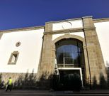 El exterior de la Cuesta de Mella muestra ya su renovada imagen. 