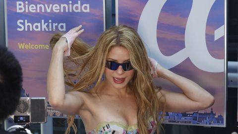 Shakira, este lunes a su llegada al aeropuerto de Madrid