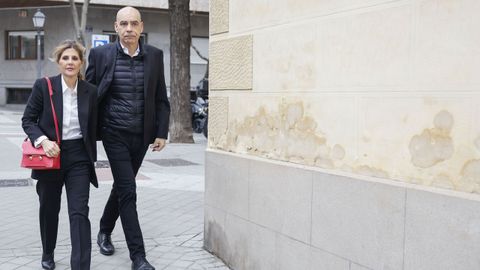 Nacho Abad junto a su mujer