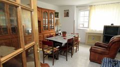 Piso de 4 habitaciones, 2 ba�os y amueblado por 30.000 euros
