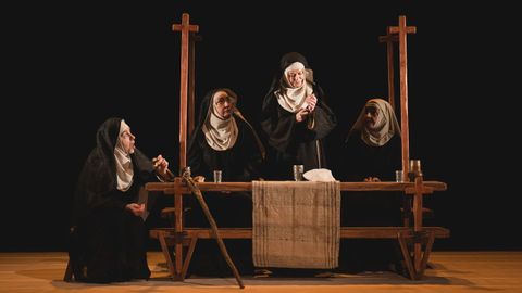 Un momento da representaci�n da obra �As desterradas�, da compa��a Produci�ns Teatrais Exc�ntricas, que forma parte do ciclo