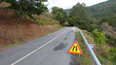 Vial de A Escabia afectado por un desprendimiento y en el que se va a actuar.