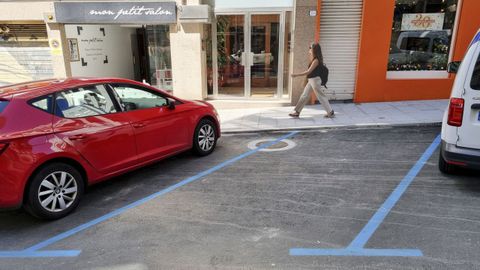 Aparcamiento en zona azul en Ourense.