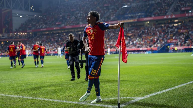 Lamine Yamal en el Tartiere