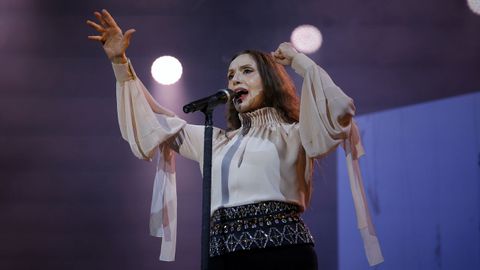 Luz Casal abri� las fiestas de Mar�a Pita