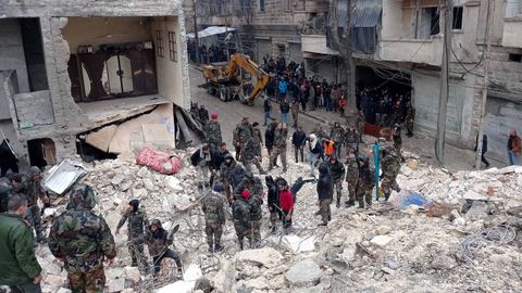 Labores de rescate en Alepo, Siria, en una imagen de archivo del mes de febrero.