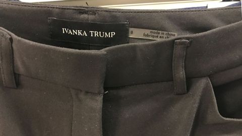 Uno de los pantalones de la marca de Ivanka Trump.
