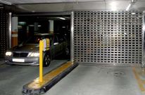 Los coches salieron por orden judicial el 9 de octubre del 2009: el p�rking nunca volvi� a reabrirse.