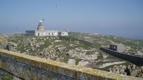 Faro de Illas Sisargas (Malpica): El actual, de 1915. 