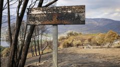 Incendio forestal en la comarca de Valdeorras. Entorno de Mones