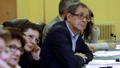 El alcalde, Evencio Ferrero, durante el pleno.