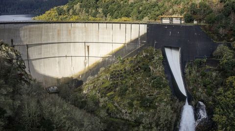 Embalse de Albarellos, ubicado en el ro Avia, en una foto de archivo