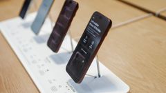 Una imagen del Iphone 18 Pro Max en una tienda Apple de Nueva York