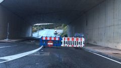 Como alternativa a los jardines de M�ndez N��ez, los botellones se est�n haciendo en el pol�gono de V�o, algo que el 092 intenta evitar cerrando el viaducto al tr�fico