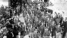 Desfile por las calles de Mux�a en el primer a�o de la guerra civil. 