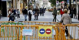 Las obras de la calle Benito Corbal (ayer en la imagen pr�cticamente rematadas) se iniciaron el pasado d�a 7 de octubre.