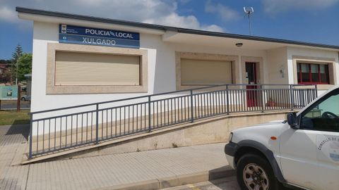 Sede de la Polica Local de Bergondo, junto al consistorio.