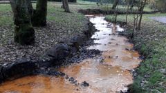 Regato Portapego a su paso por San Fiz, antes del plan de restauraci�n