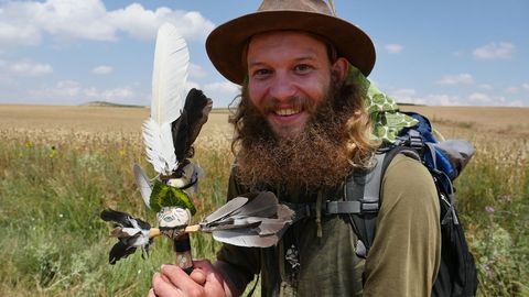 Segundo peregrino descalzo haciendo el Camino. Tamino Henrrich es de Aarau (Suiza) y nos lo cruzamos  en Castrojeriz, Burgos
