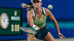 La gallega J�ssica Bouzas Maneiro, devolviendo una bola a Elena Rybakina en la �ltima edici�n del US Open.