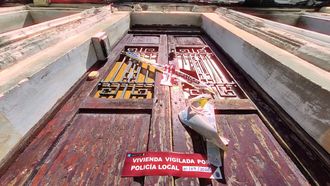 La vivienda n�mero 10 de la avenida de H�rcules qued� precintada tras la inspecci�n de una t�cnica municipal