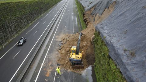 El incidente ha tenido lugar a la altura de Bertamiráns (Ames).