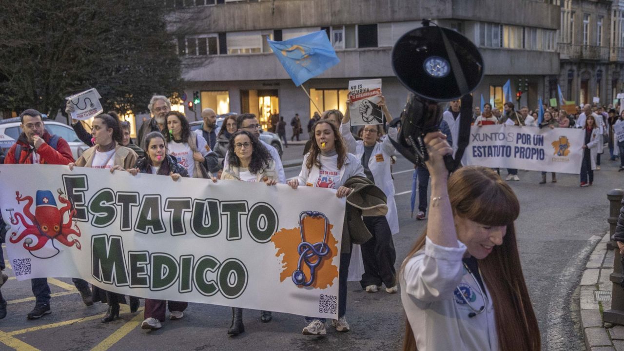 Los médicos empiezan este lunes otra semana de huelga contra el estatuto marco