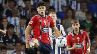 El futbolista del Celta Andr�s Anta��n fue la gran novedad en el once de Claudio Gir�ldez ante la Real Sociedad.