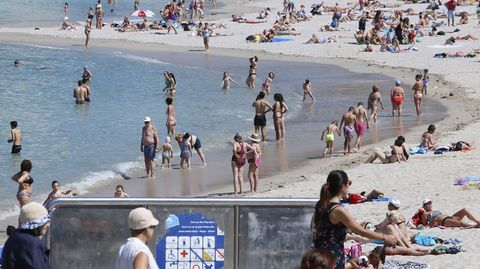 JORNADA DE PLAYA EN RIAZOR  