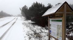 La nieve lleg� tambi�n al sur de Lugo. Este es el alto de O Faro en Chantada