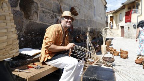 Los oficios tradicionales protagonizan la Festa Etnogr�fica de O Pereiro de Aguiar.
