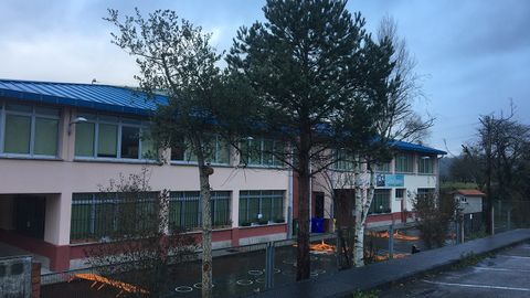 FOTO DEL COL�GIO P�BLICO PABLO IGLESIAS