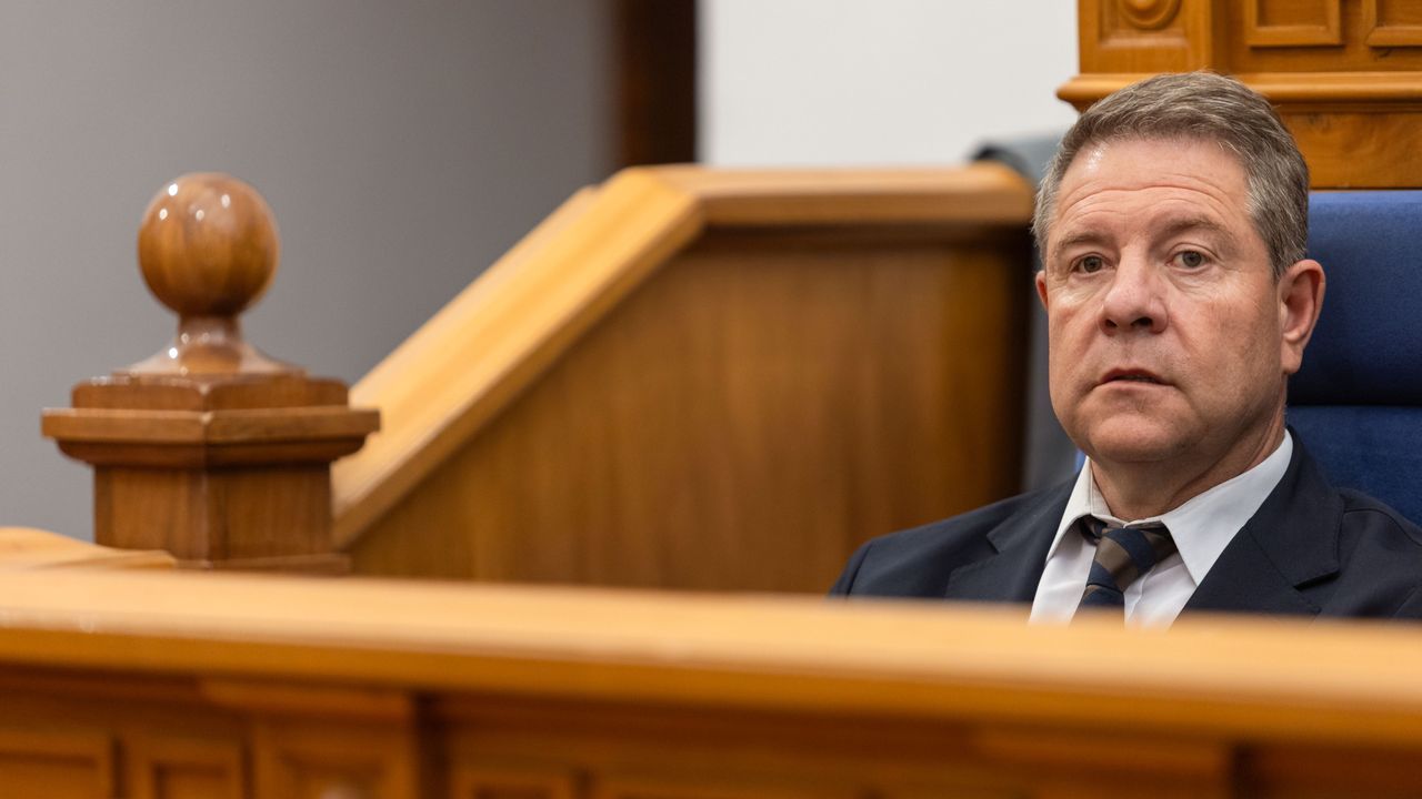 Page advierte a Sánchez que es «absurdo» pensar que Junts le respetará más «de rodillas»