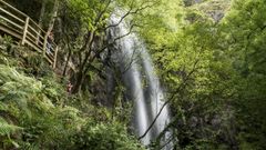 La cascada es ahora uno de los parajes ms populares y visitados de la Ribeira Sacra
